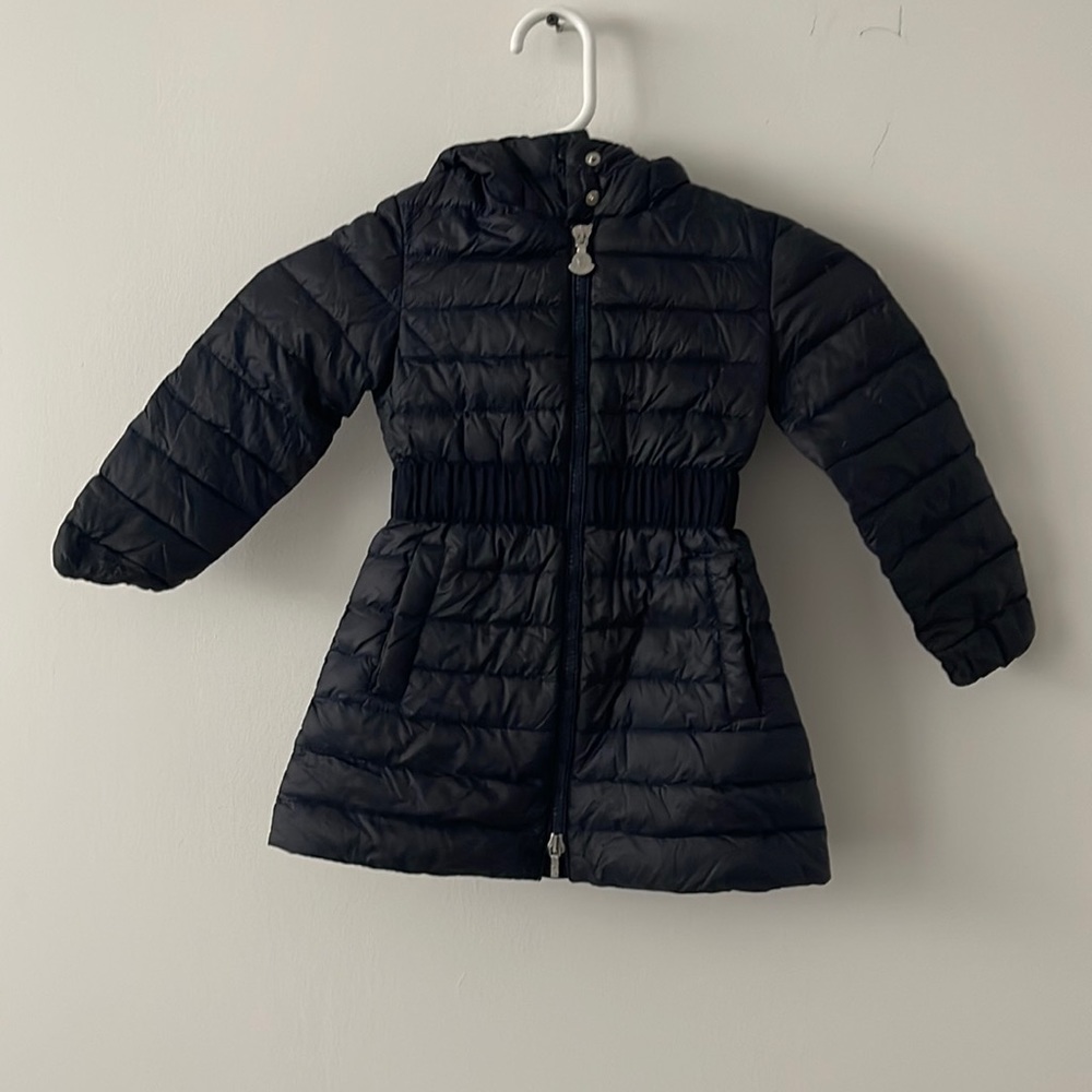 Toddler size 4 (104cm) Moncler Jacket in navy blue